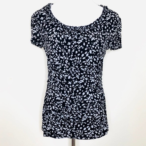 Semantiks Black &Grey Floral Top - Picture 1 of 8